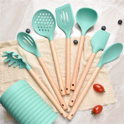 Silicone Bakery Tools (၇) ခု၊